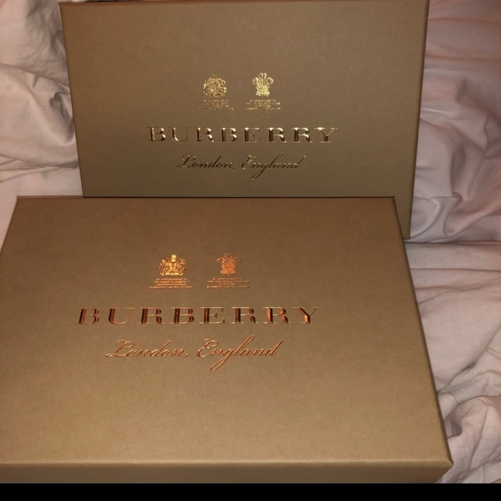 2 Burberry boxes w/tissue & bows
